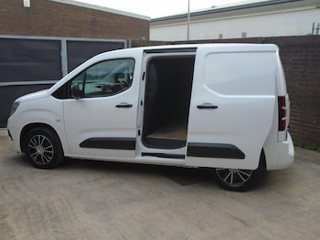 Used Vauxhall Combo 2020 for sale - 75729075: Photo