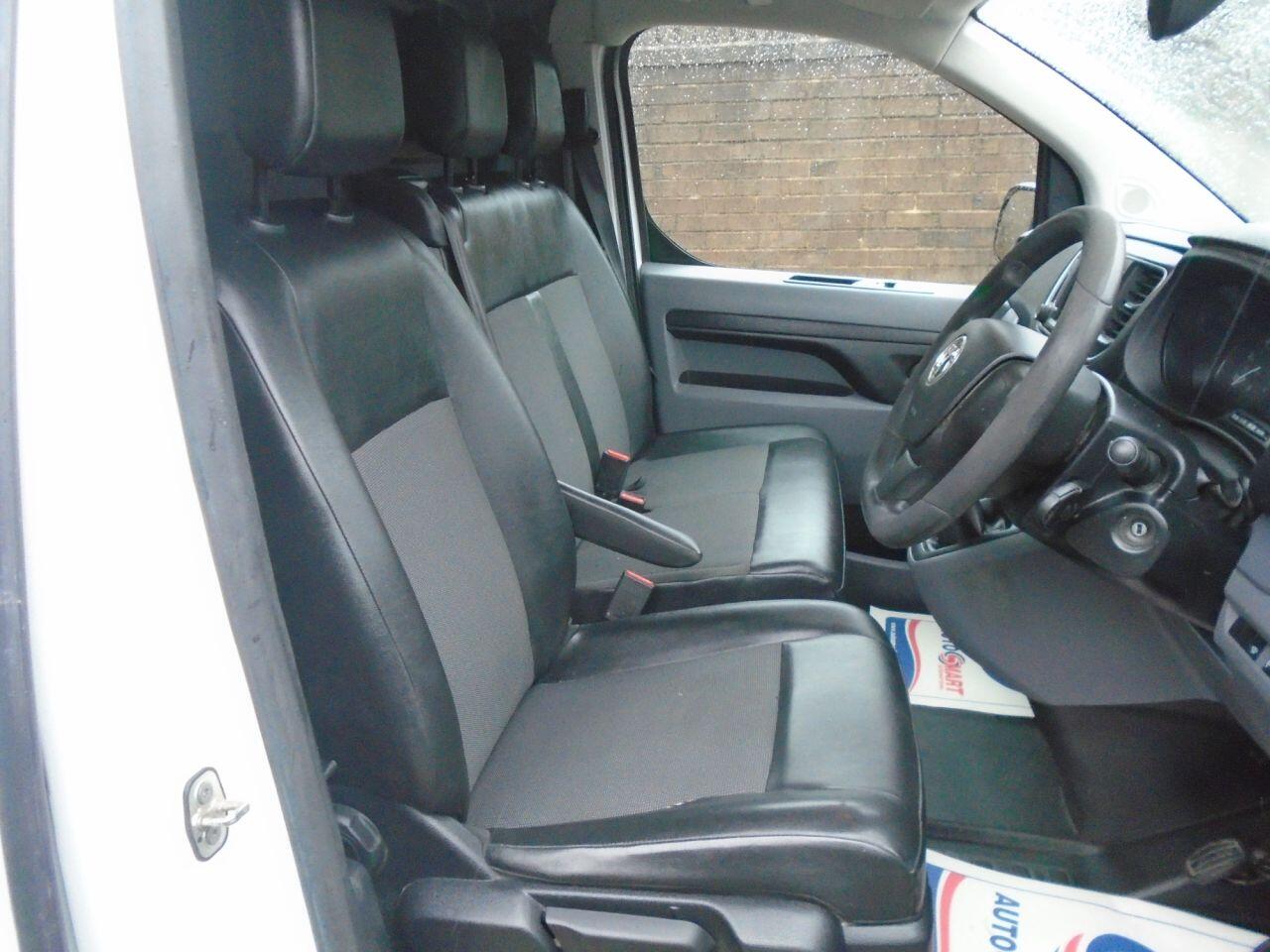 Used Vauxhall Vivaro for sale - 77468027: Photo 11