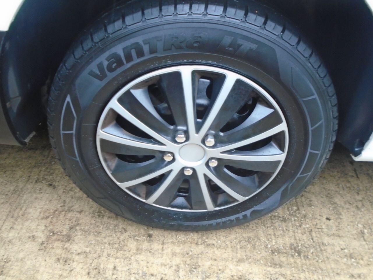 Used Vauxhall Vivaro for sale - 77468027: Photo 27