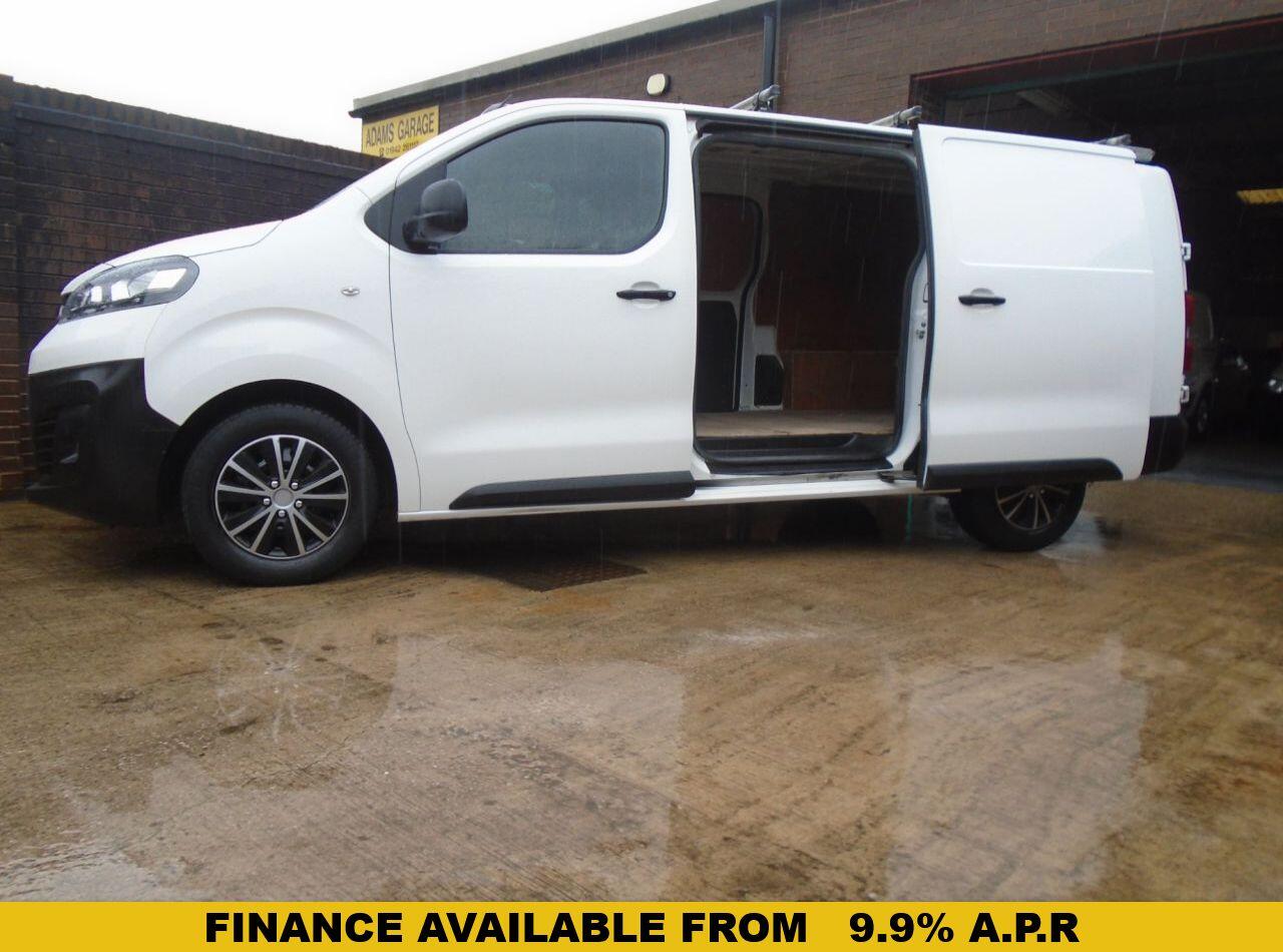 Used Vauxhall Vivaro for sale - 77468027: Photo 5