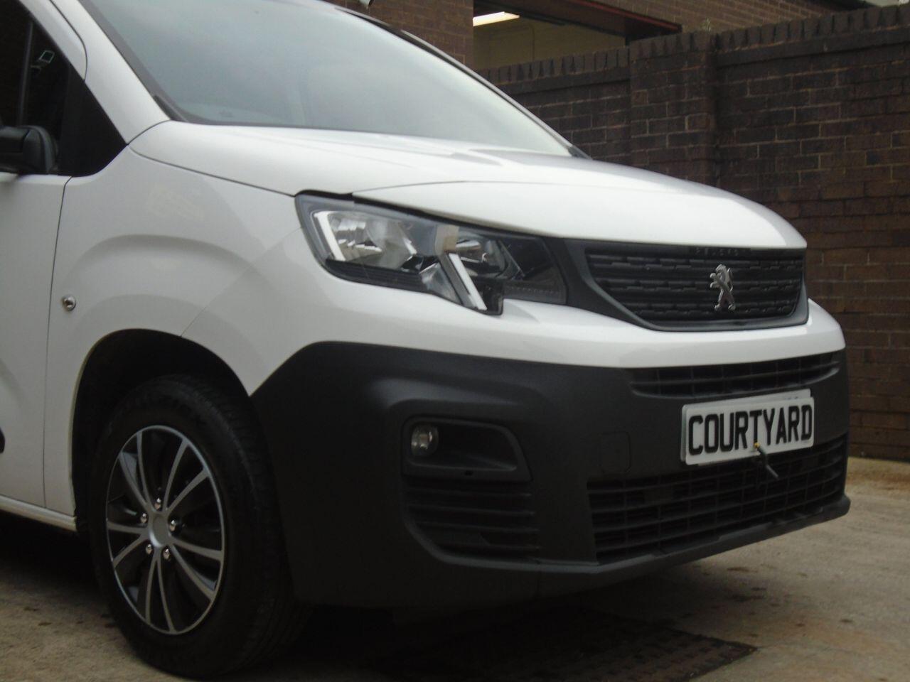 Used Peugeot Partner 2021 for sale - 77040049: Photo 11