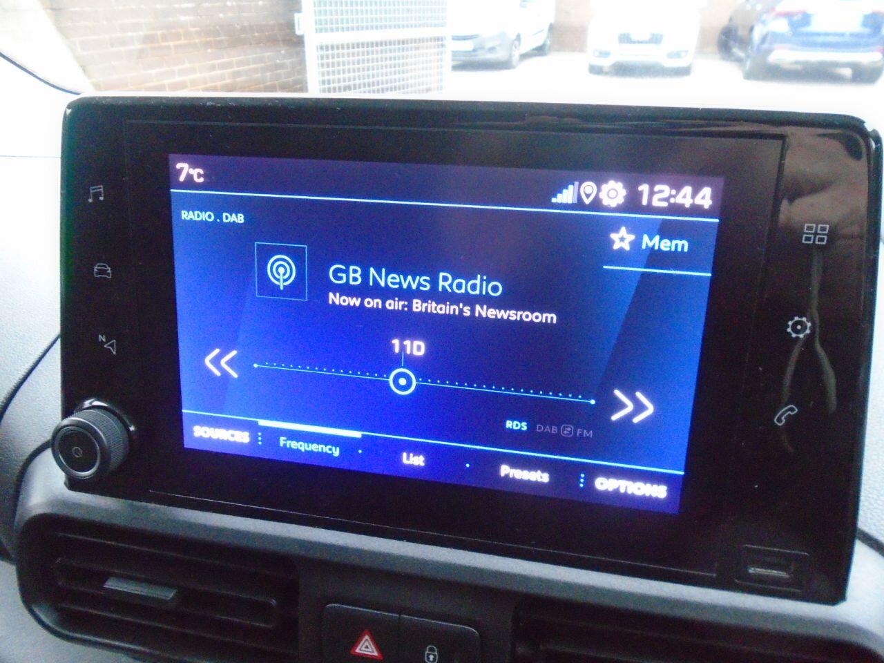 Used Peugeot Partner 2021 for sale - 77040049: Photo 29