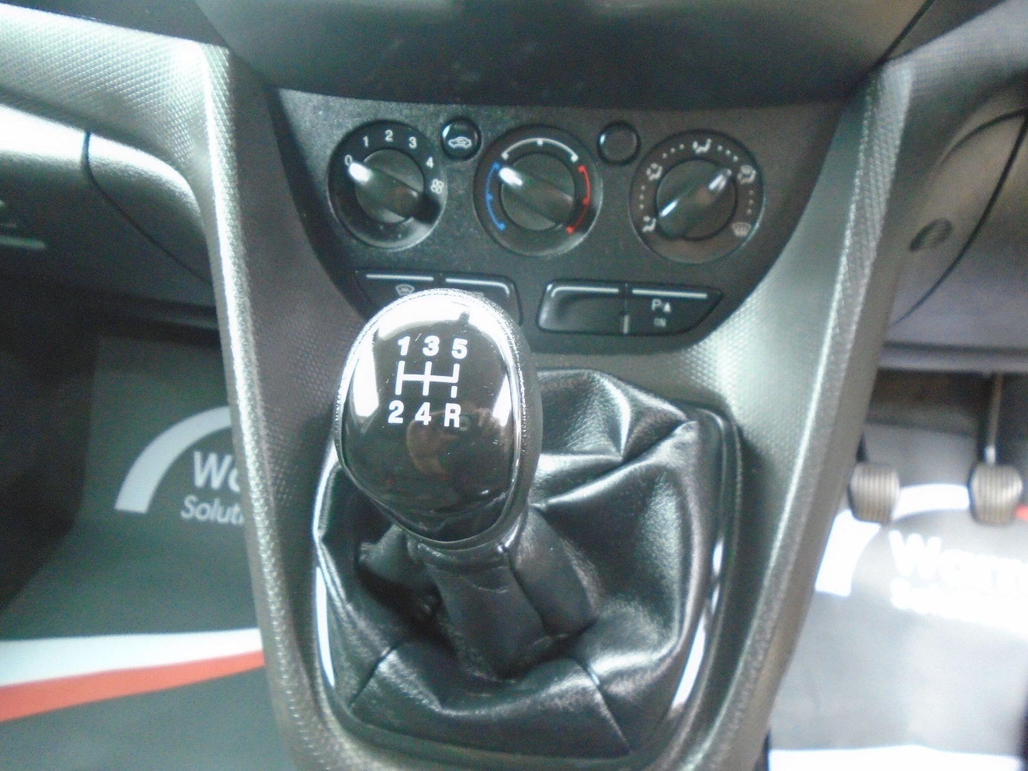 Used Ford Transit Connect 2017 for sale - 76993271: Photo 19