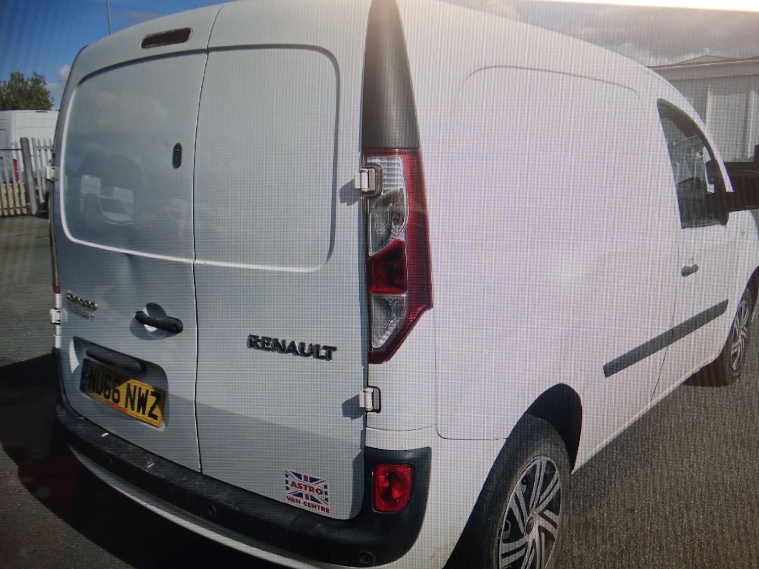 Used Renault Kangoo 2016 for sale - 76144324: Photo 11