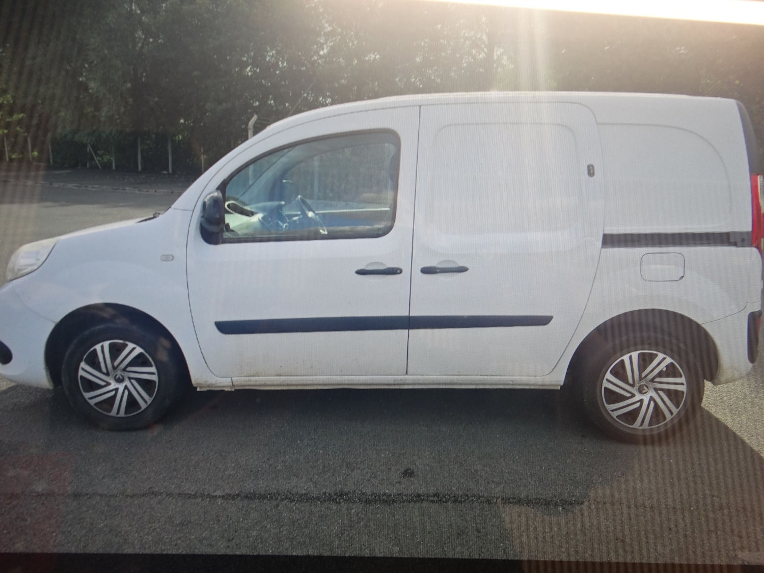 Used Renault Kangoo 2016 for sale - 76144324: Photo 9