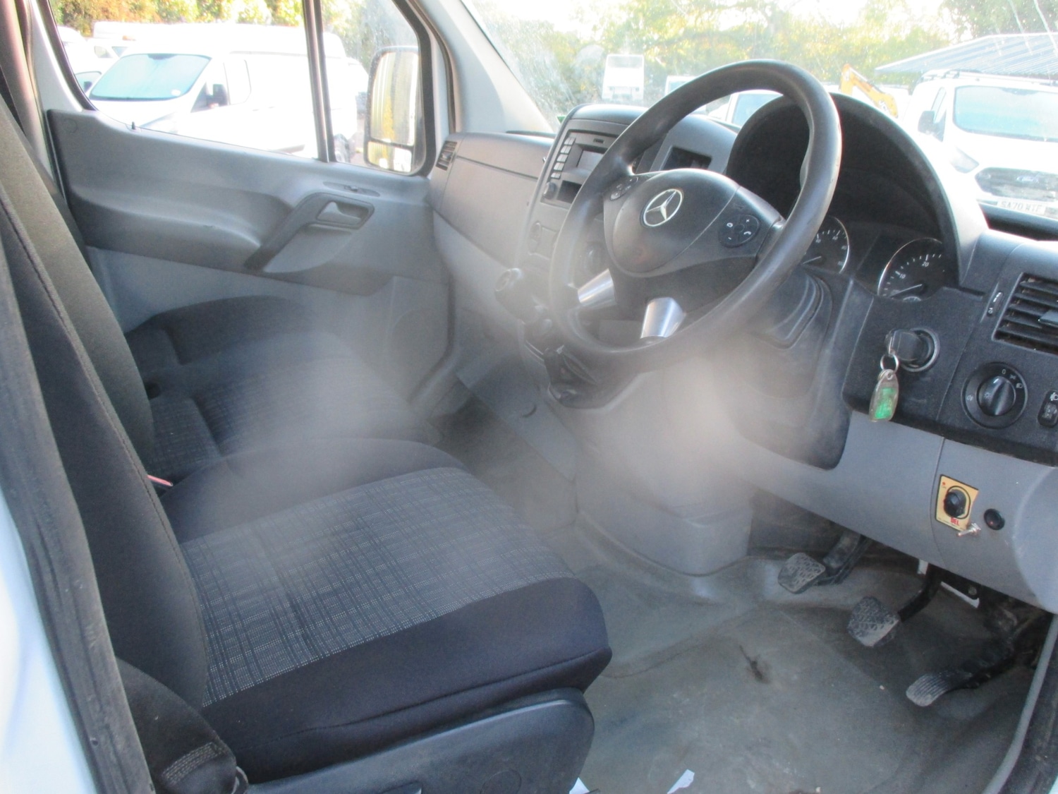 Used Mercedes-Benz Sprinter 2015 for sale - 76319950: Photo 9