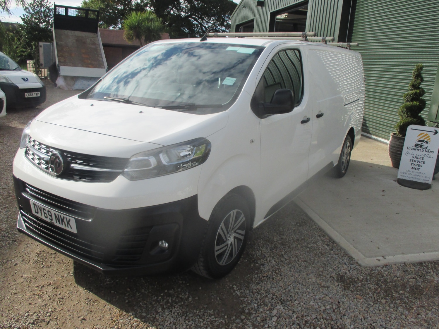 Used Vauxhall Vivaro 2020 for sale - 76131095: Photo 2