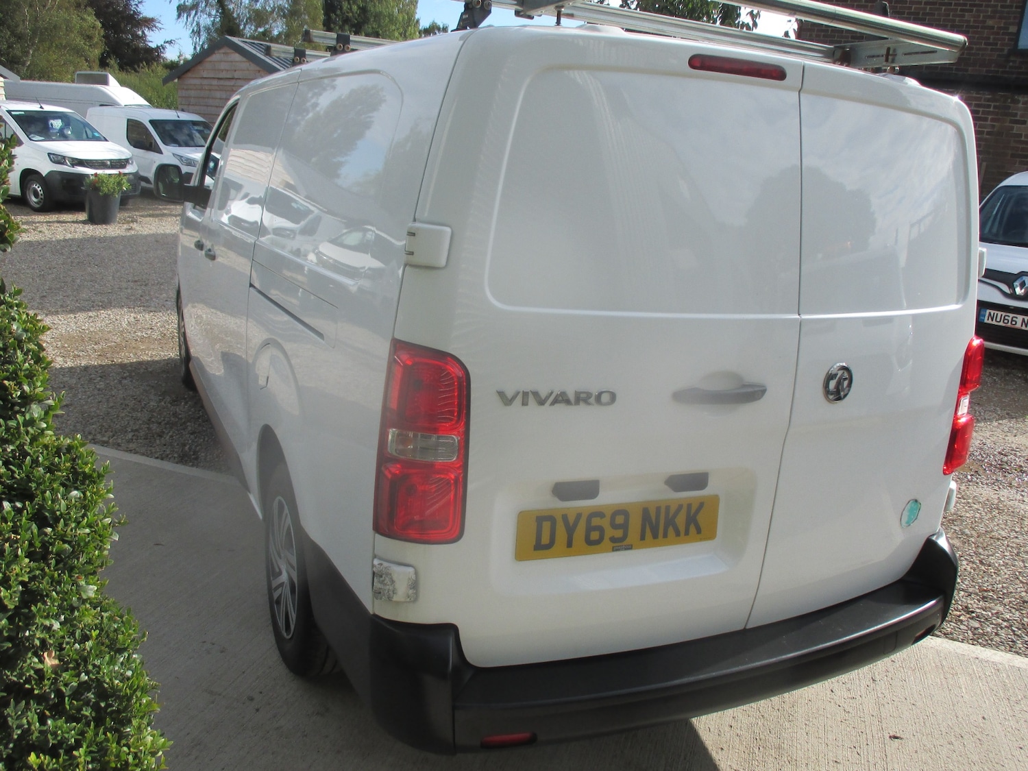 Used Vauxhall Vivaro 2020 for sale - 76131095: Photo 3