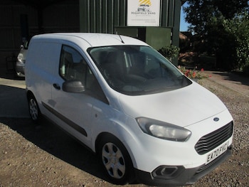 Used Ford Transit Courier 2020 for sale - 76004638: Photo