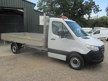Mercedes-Benz - Sprinter