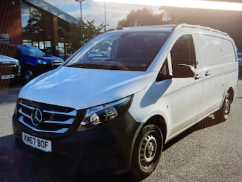 Mercedes-Benz Vito feature image 2