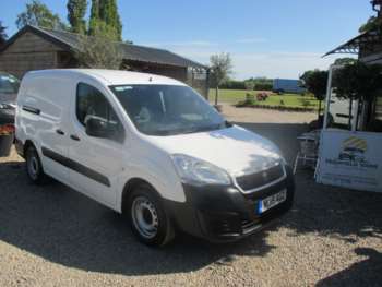 Used Peugeot Partner 2018 for sale - 74720377: Photo