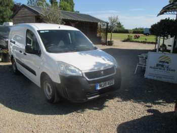 Used Peugeot Partner 2018 for sale - 74720377: Photo