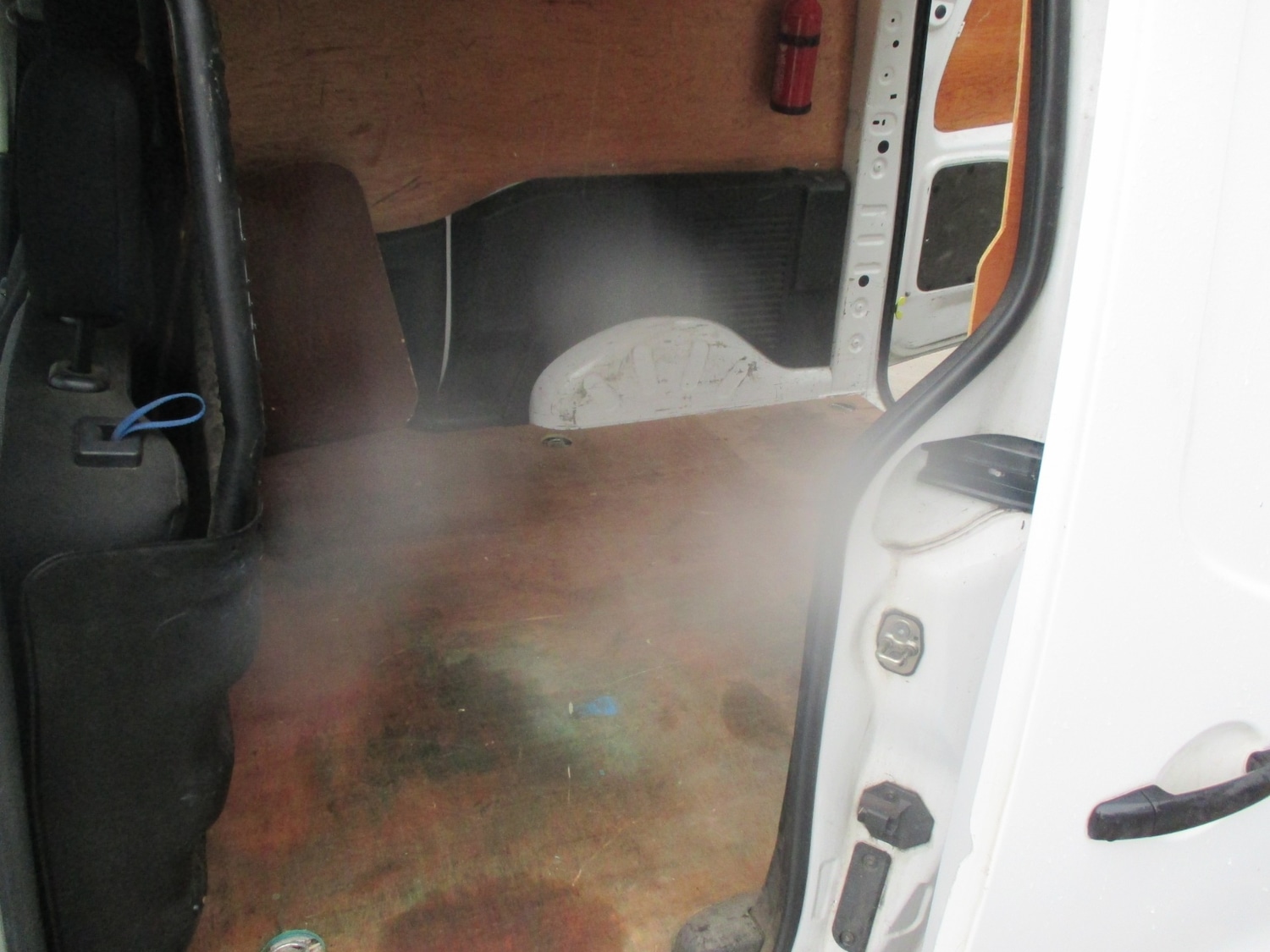 Used Peugeot Partner 2017 for sale - 76532309: Photo 12