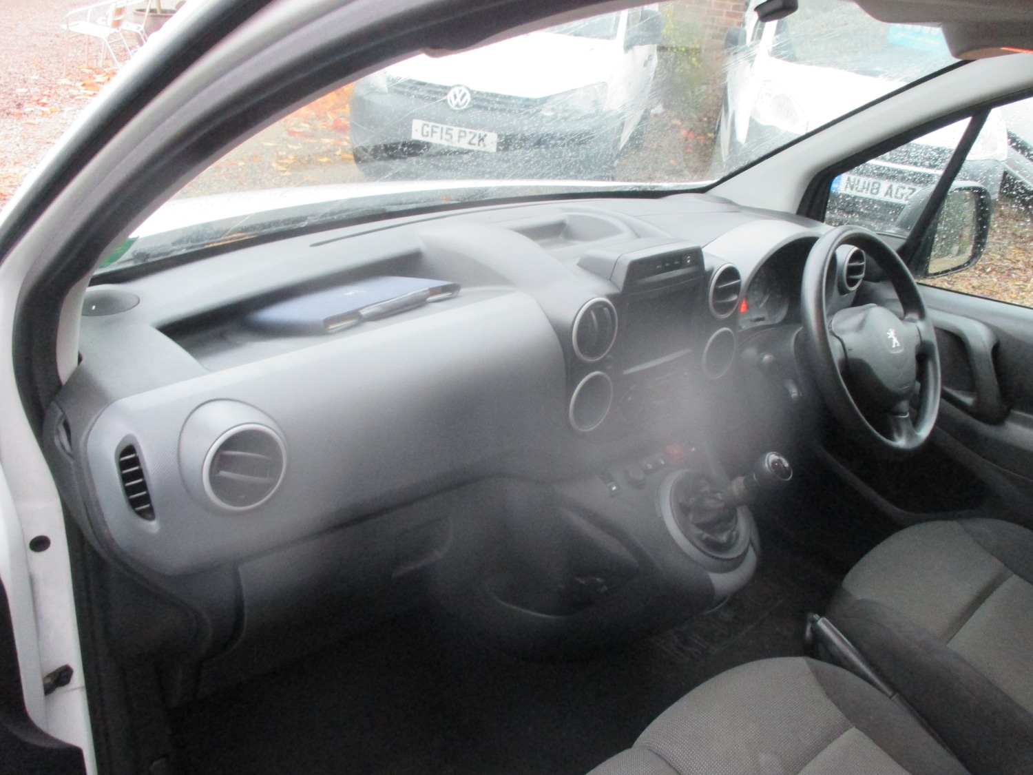 Used Peugeot Partner 2017 for sale - 76532309: Photo 14