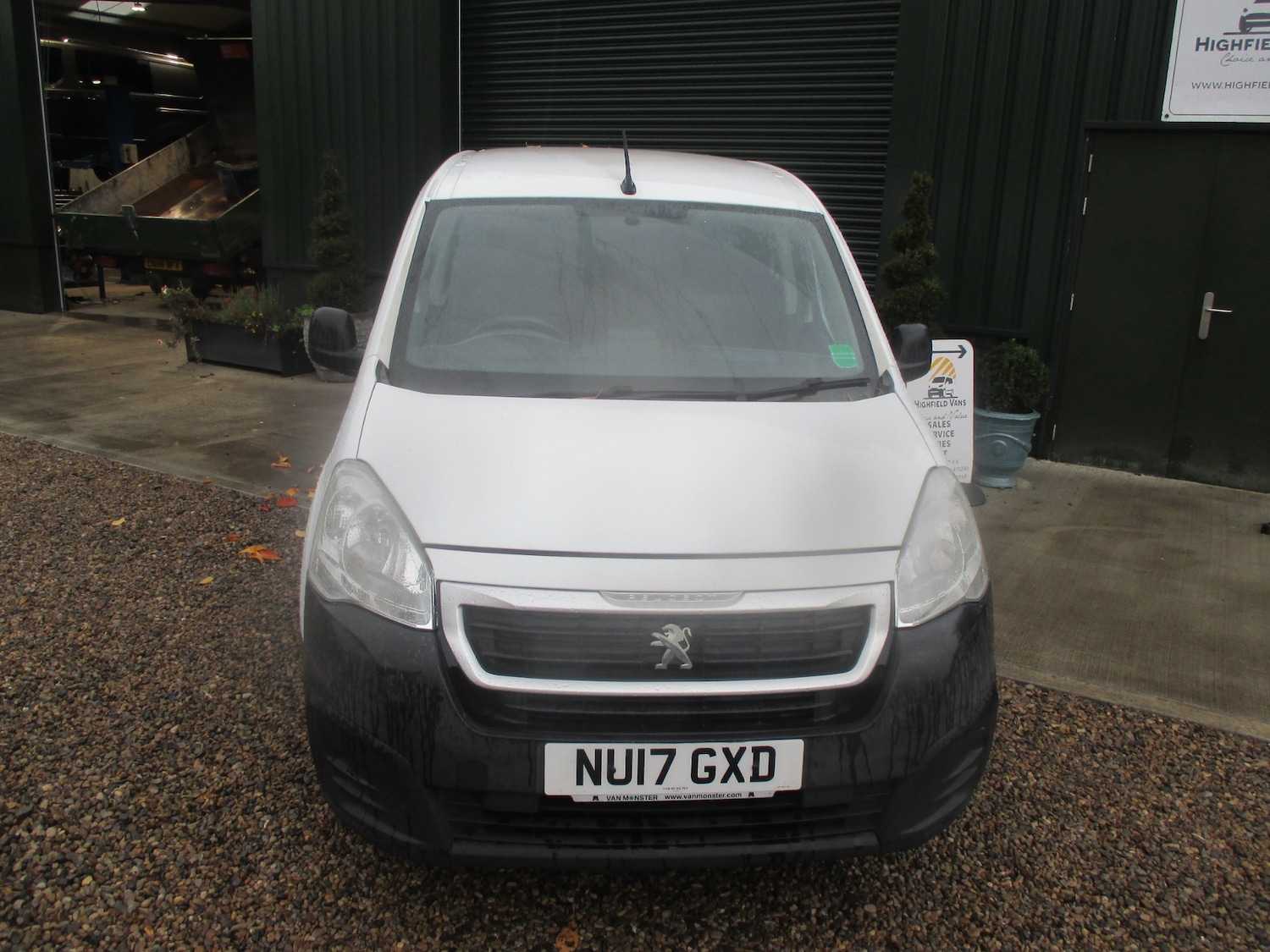 Used Peugeot Partner 2017 for sale - 76532309: Photo 3