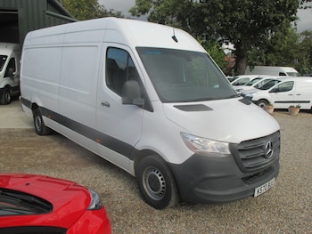 Mercedes-Benz - Sprinter