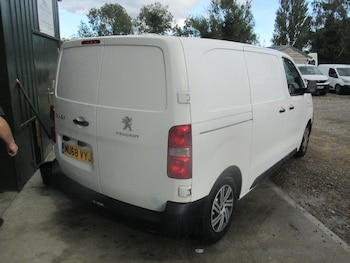 Used Peugeot Expert 2018 for sale - 76005058: Photo