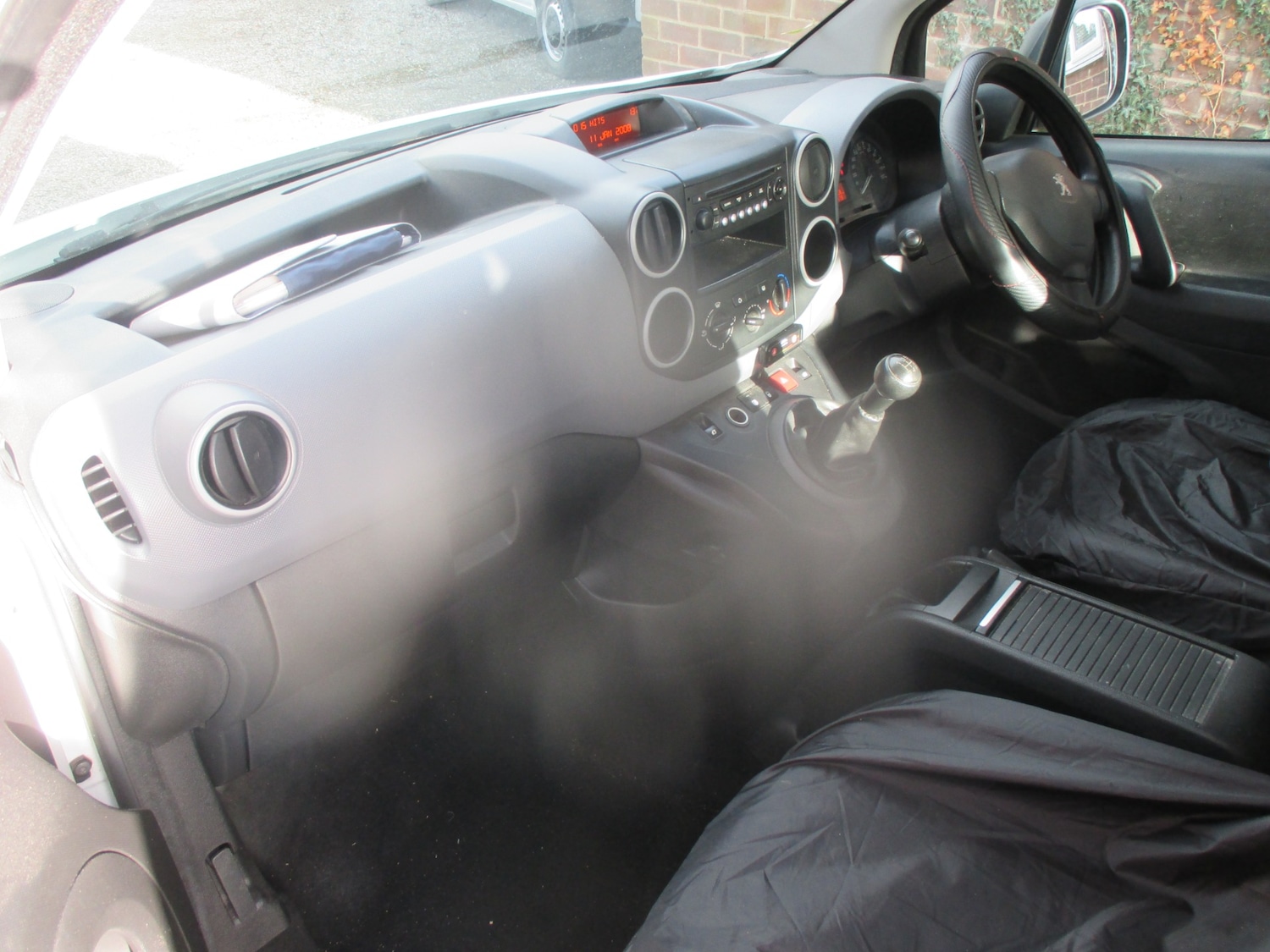 Used Peugeot Partner 2014 for sale - 76735689: Photo 20