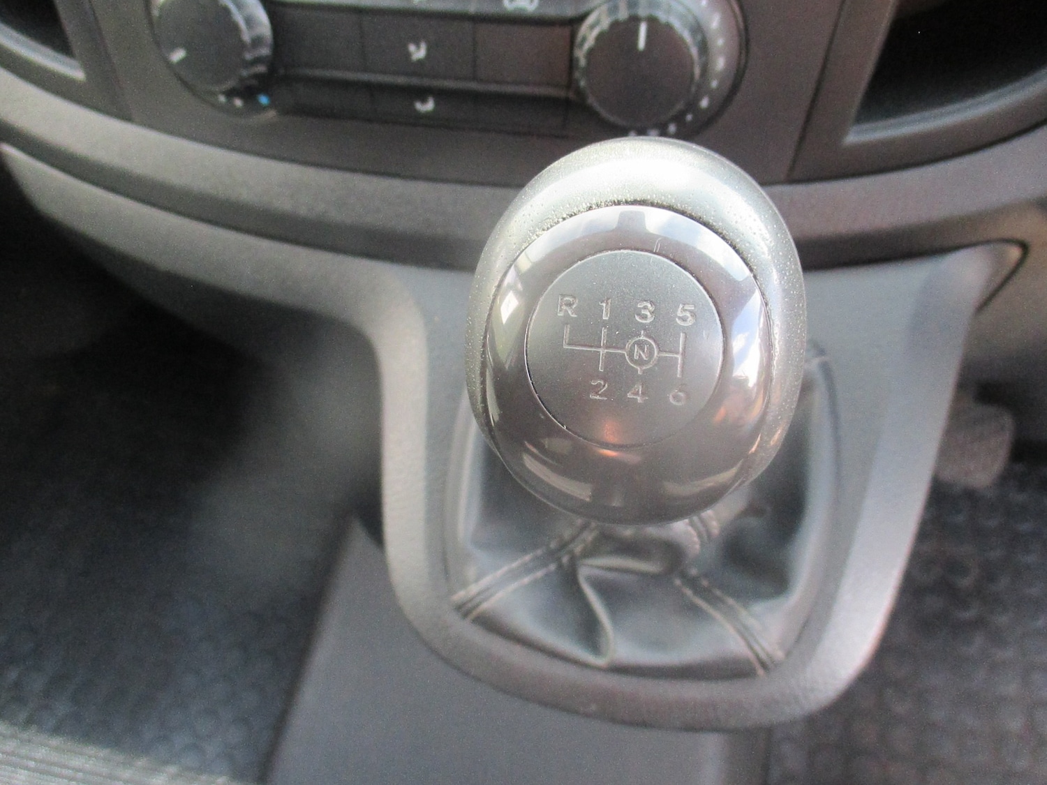 Used Mercedes-Benz Vito 2019 for sale - 75984000: Photo 19