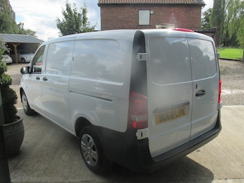Used Mercedes-Benz Vito 2019 for sale - 75984000: Photo