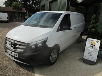 Used Mercedes-Benz Vito 2019 for sale - 75984000: Photo