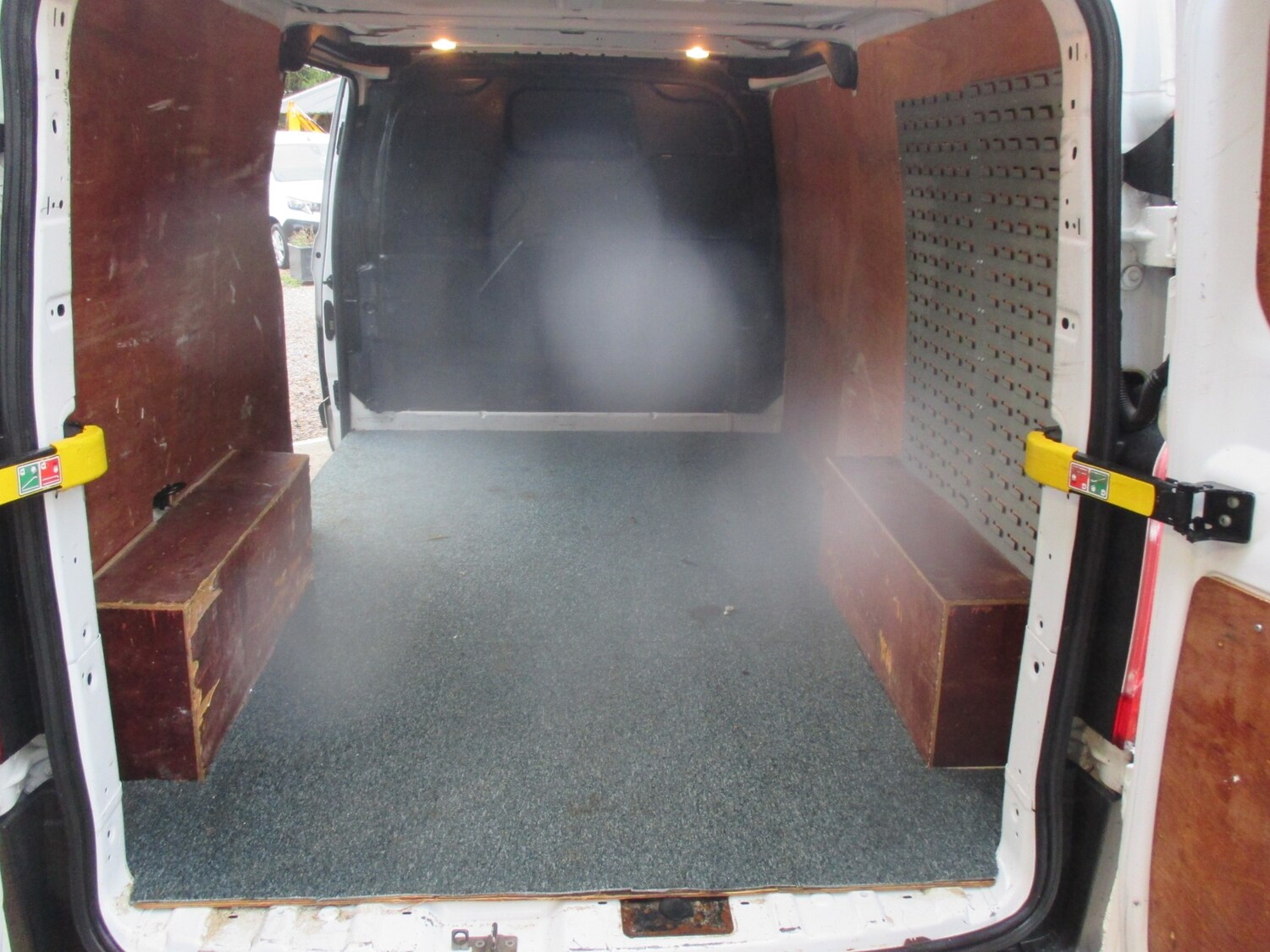 Used Ford Transit Custom 2020 for sale - 76299640: Photo 5