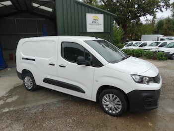 Used Peugeot Partner 2021 for sale - 76231670: Photo