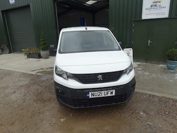 Used Peugeot Partner 2021 for sale - 76231670: Photo