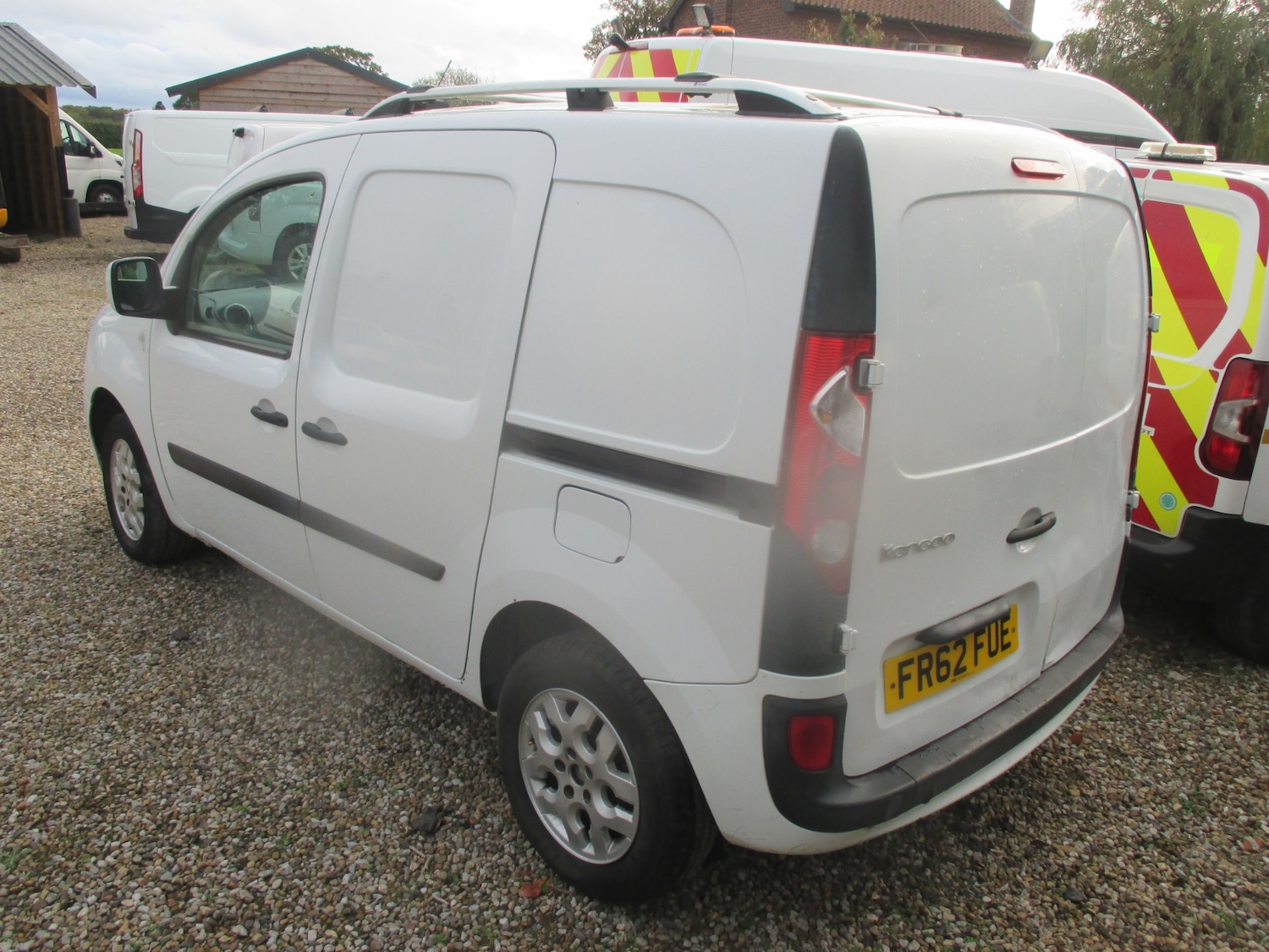 Used Renault Kangoo 2013 for sale - 76339825: Photo 2