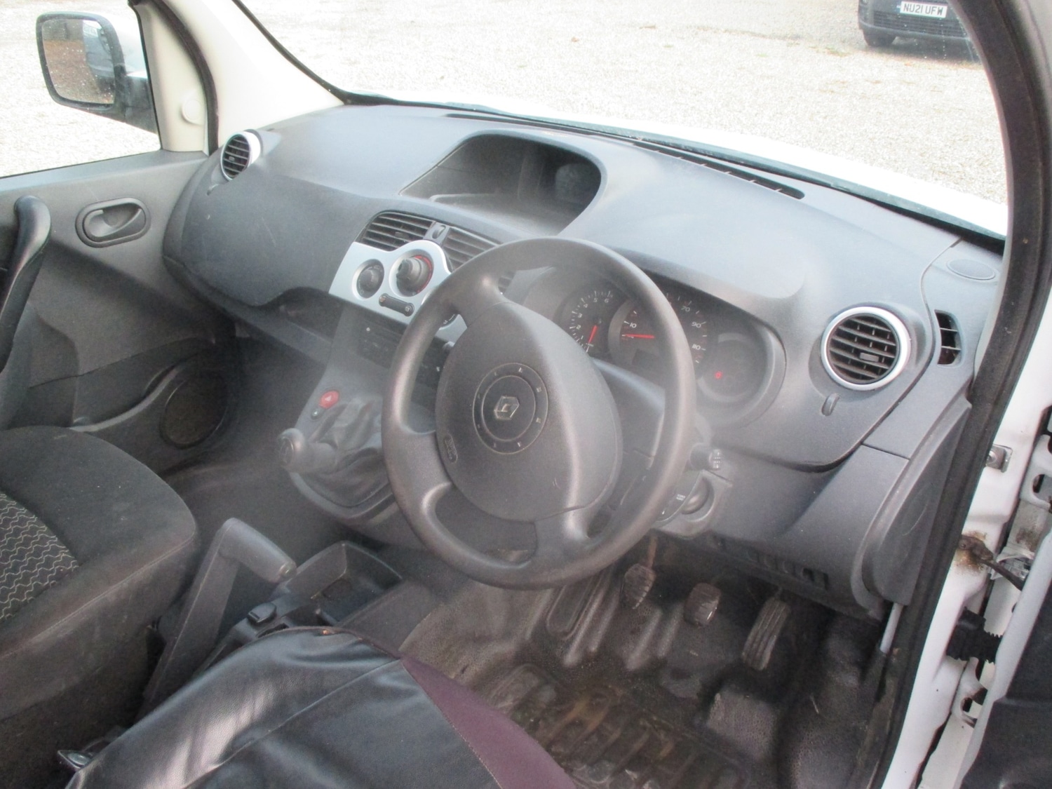 Used Renault Kangoo 2013 for sale - 76339825: Photo 9