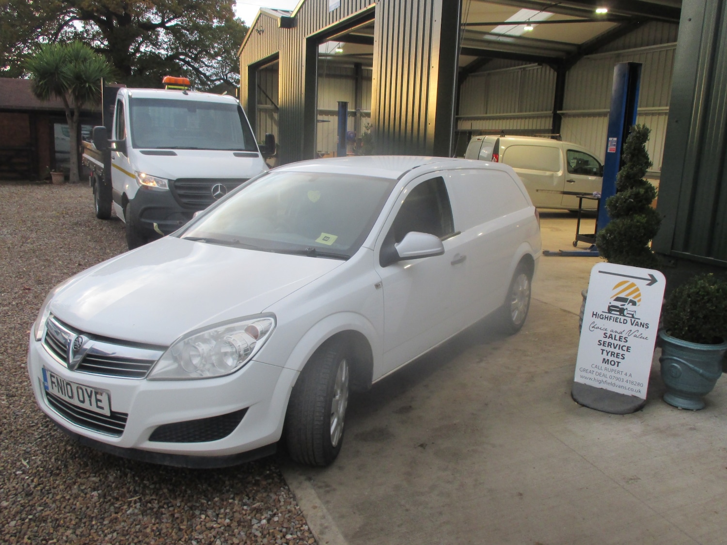 Used Vauxhall Astra Van 2010 for sale - 76452717: Photo 12