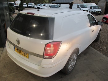 Used Vauxhall Astra Van 2010 for sale - 76452717: Photo