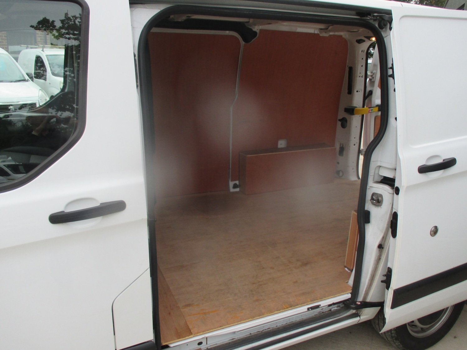 Used Ford Transit Custom 2021 for sale - 76218993: Photo 10