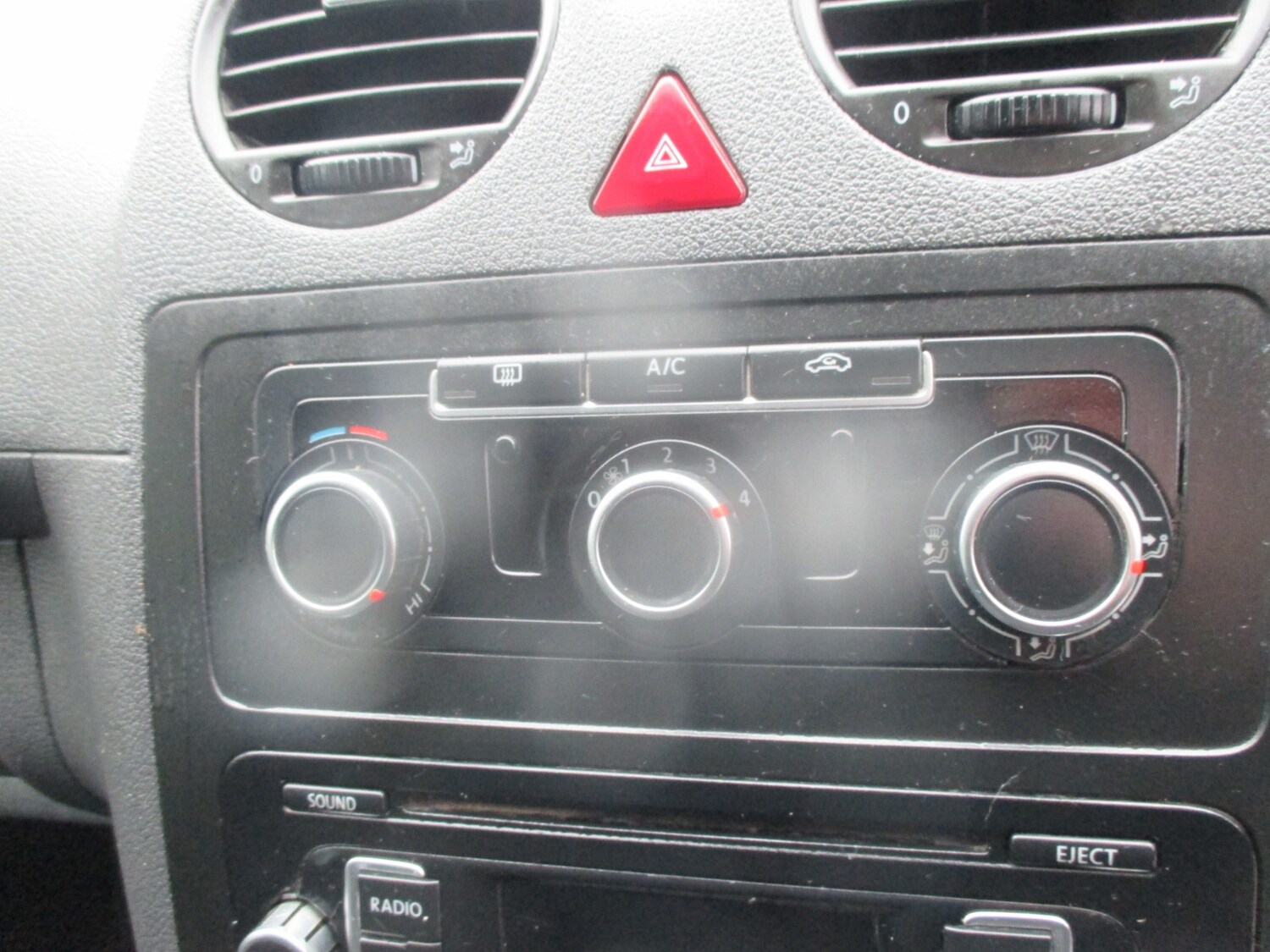 Used Volkswagen Caddy 2015 for sale - 76428439: Photo 14