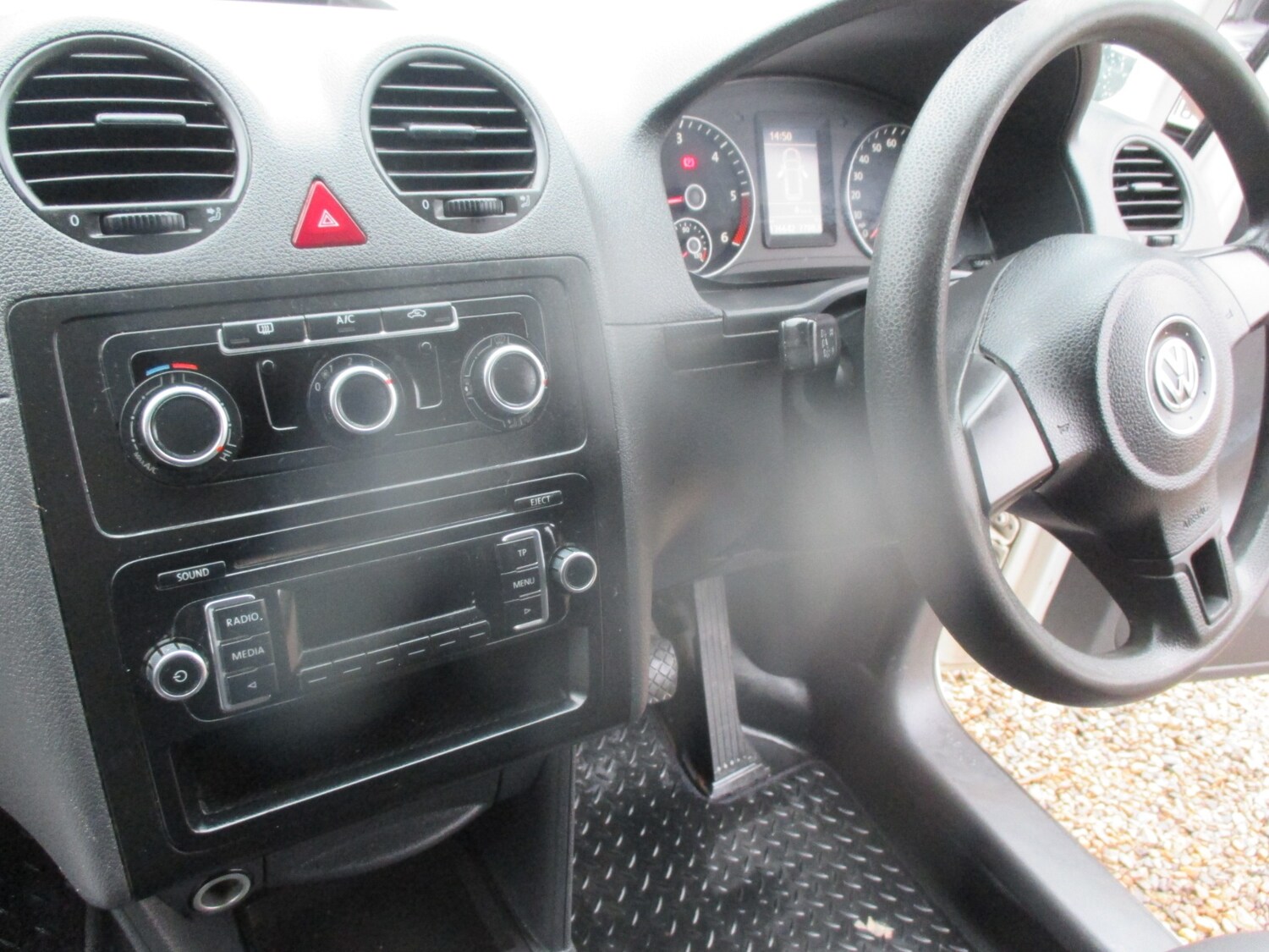 Used Volkswagen Caddy 2015 for sale - 76428439: Photo 19