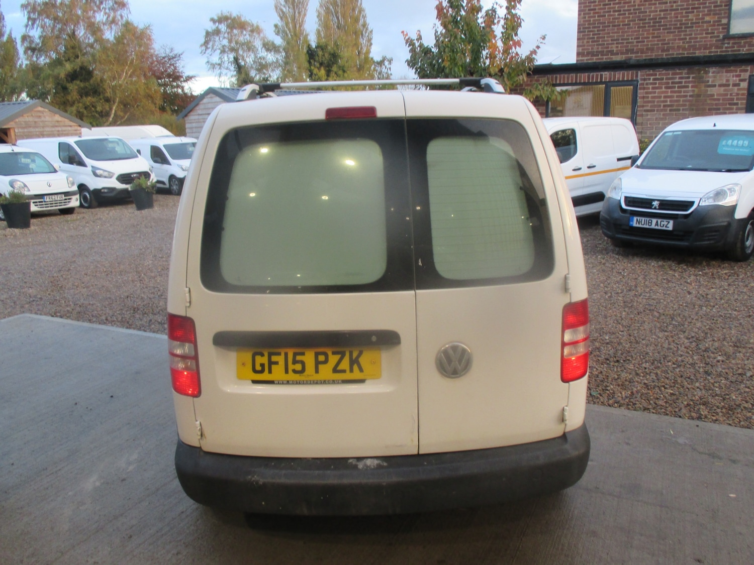 Used Volkswagen Caddy 2015 for sale - 76428439: Photo 5