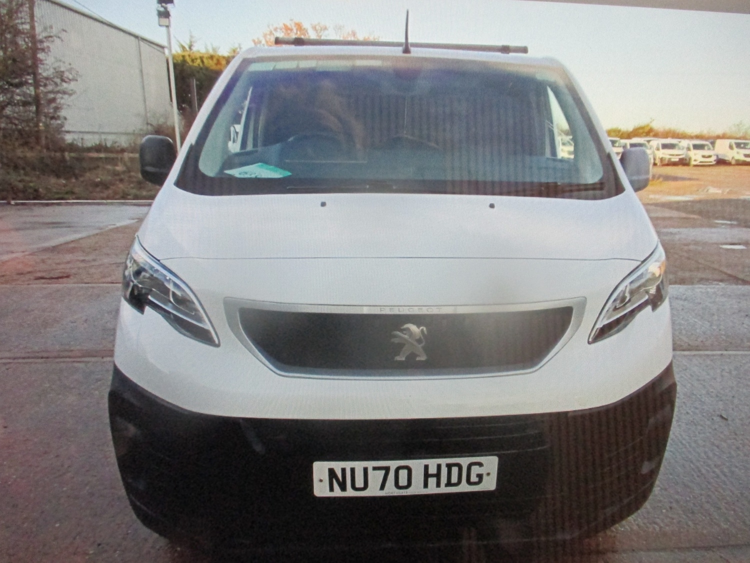 Used Peugeot Expert 2020 for sale - 76858699: Photo 2