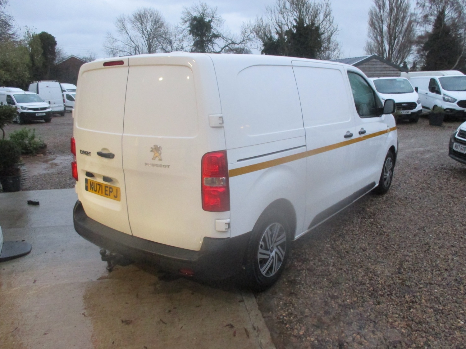 Used Peugeot Expert 2021 for sale - 76817677: Photo 2