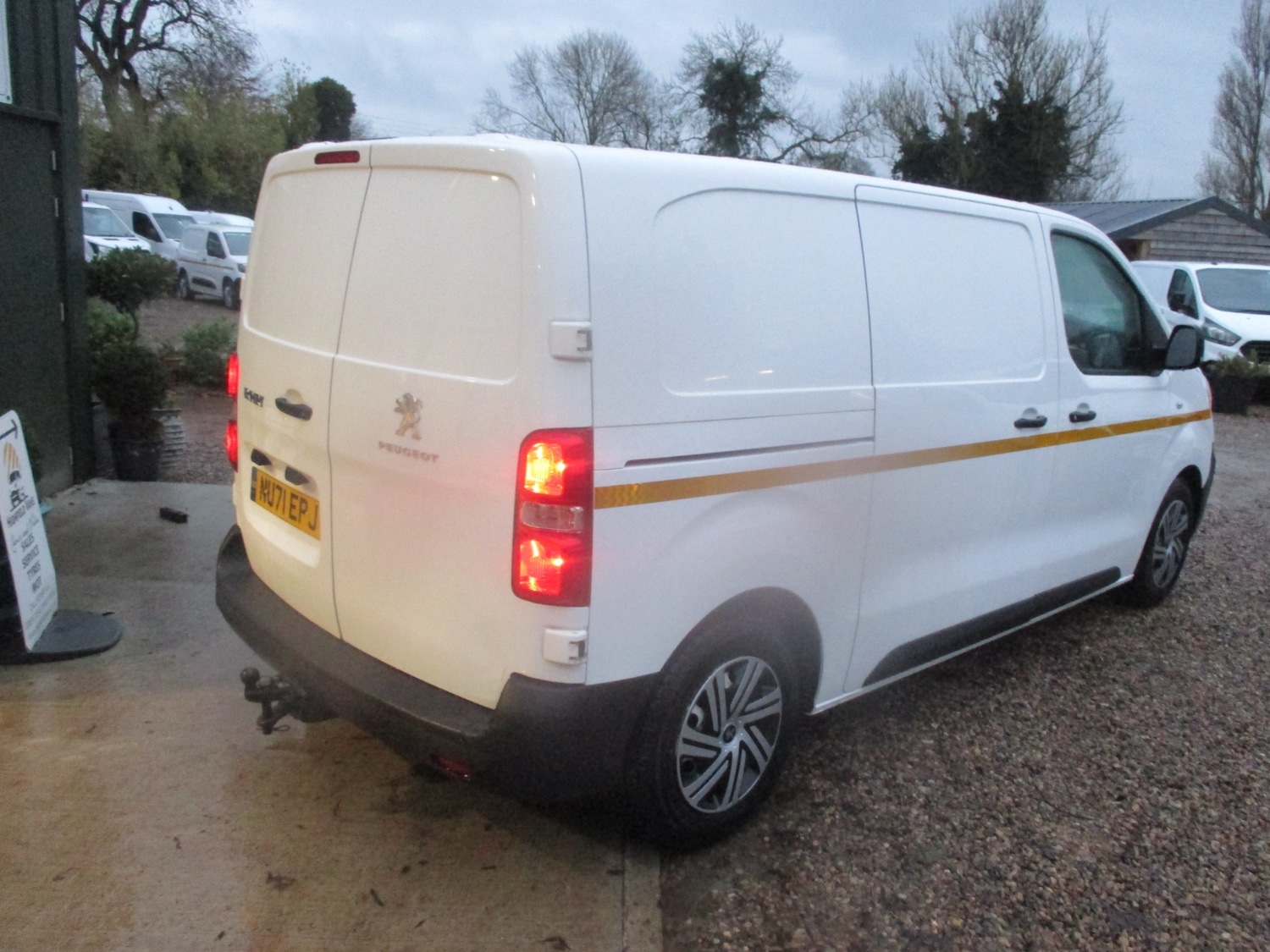 Used Peugeot Expert 2021 for sale - 76817677: Photo 24