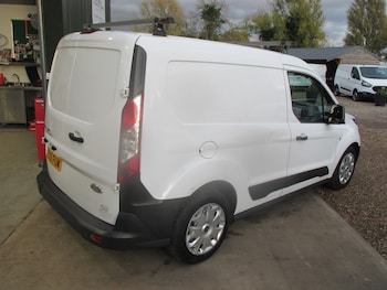 Used Ford Transit Connect 2015 for sale - 76476318: Photo