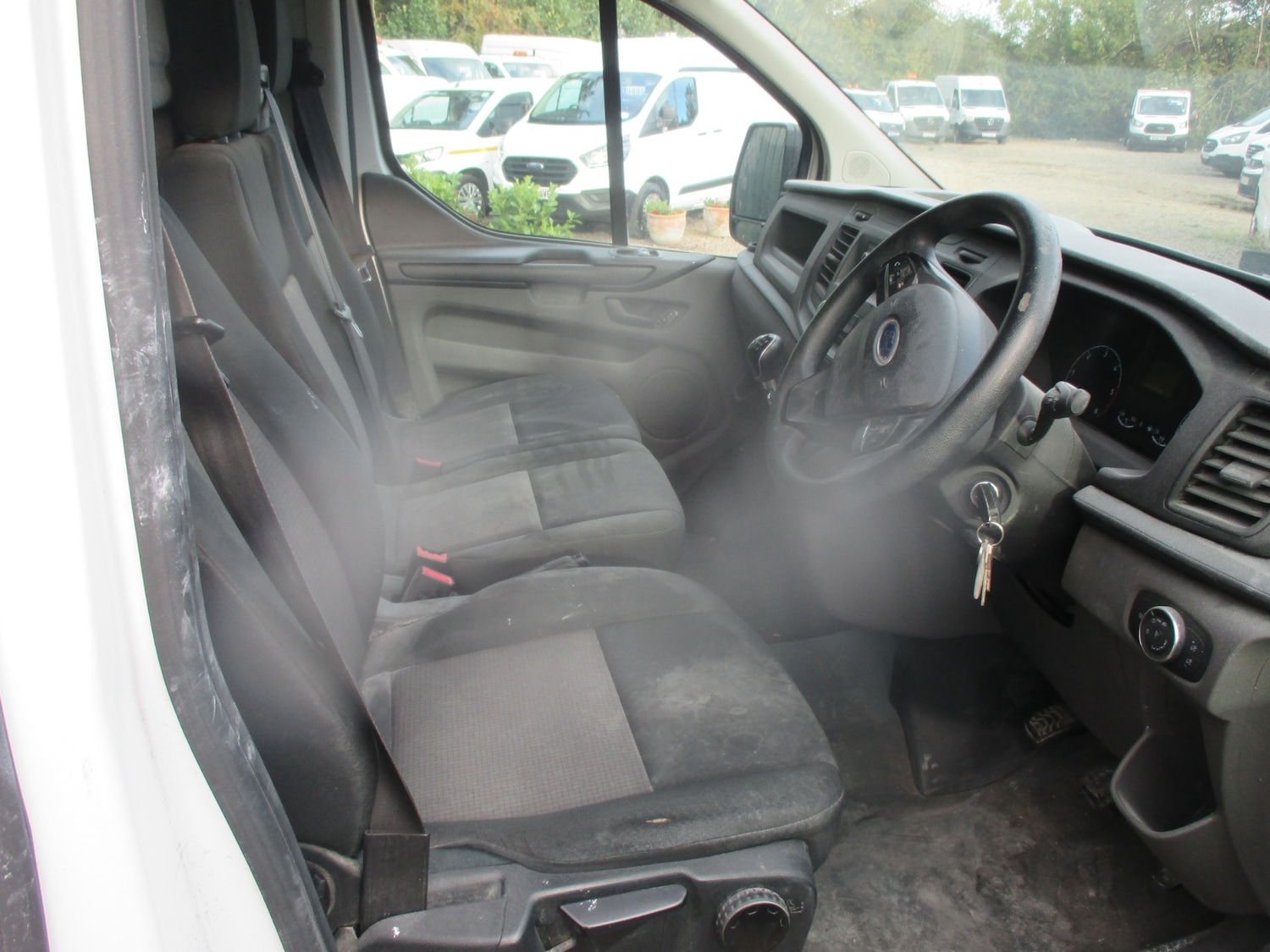 Used Ford Transit Custom 2019 for sale - 76366299: Photo 9