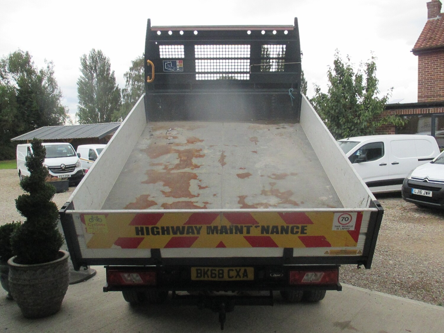 Vehicle 4