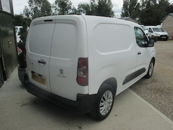 Used Peugeot Partner 2020 for sale - 75440272: Photo