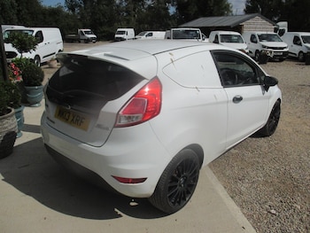 Used Ford Fiesta 2013 for sale - 75594299: Photo