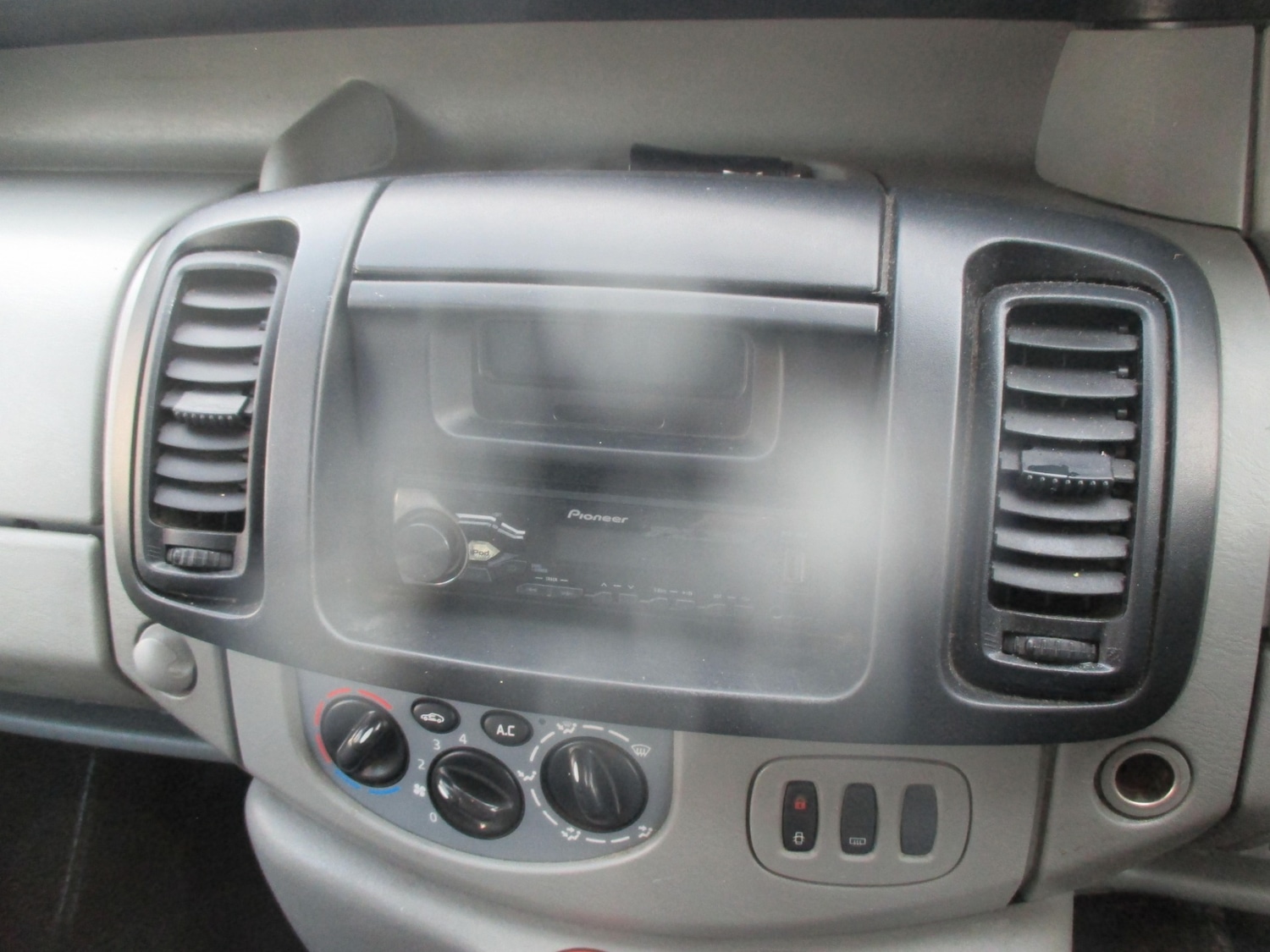 Used Renault Trafic 2009 for sale - 76859567: Photo 12