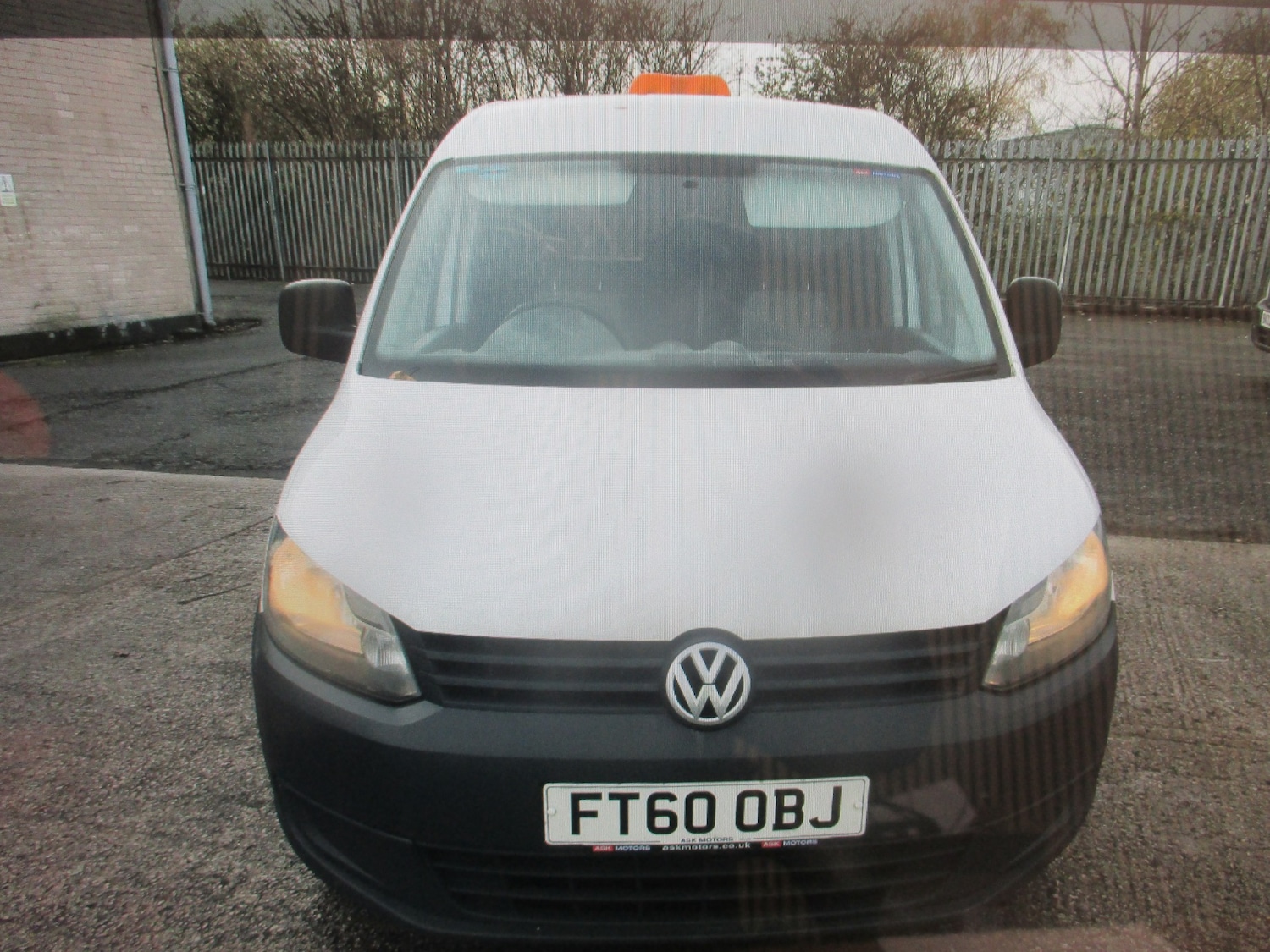 Used Volkswagen Caddy 2011 for sale - 76921959: Photo 2