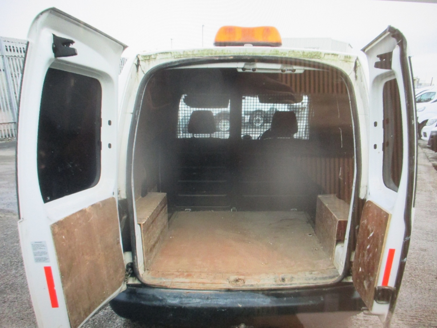 Used Volkswagen Caddy 2011 for sale - 76921959: Photo 7