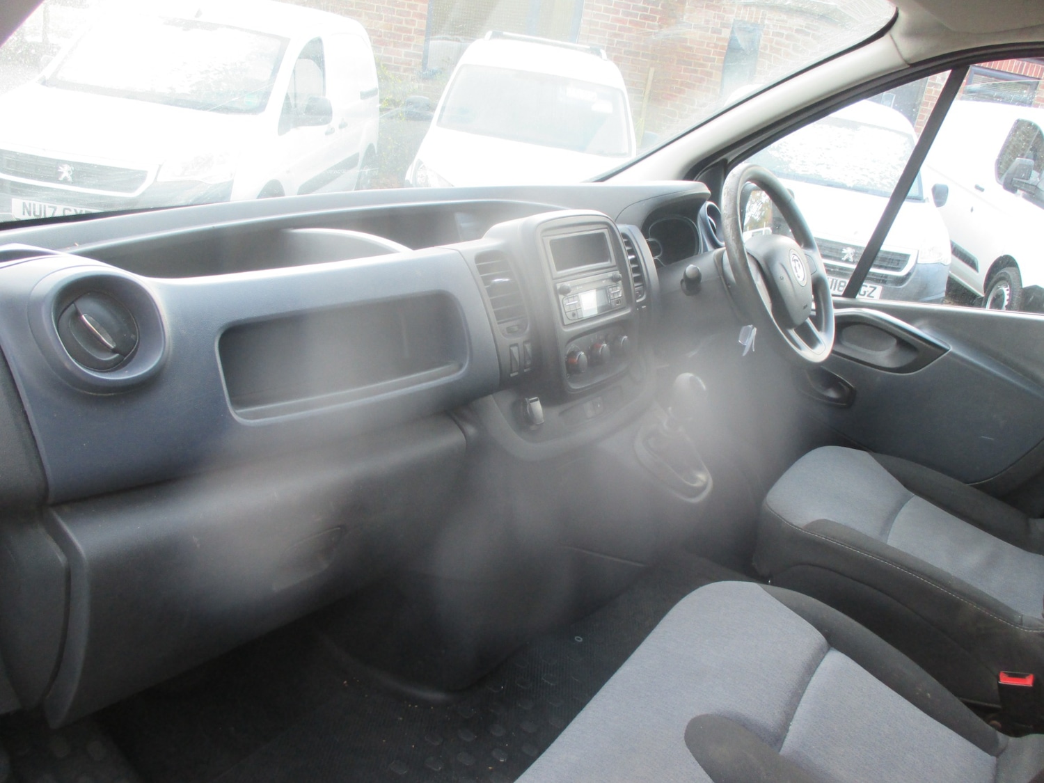 Used Vauxhall Vivaro 2017 for sale - 76627092: Photo 12