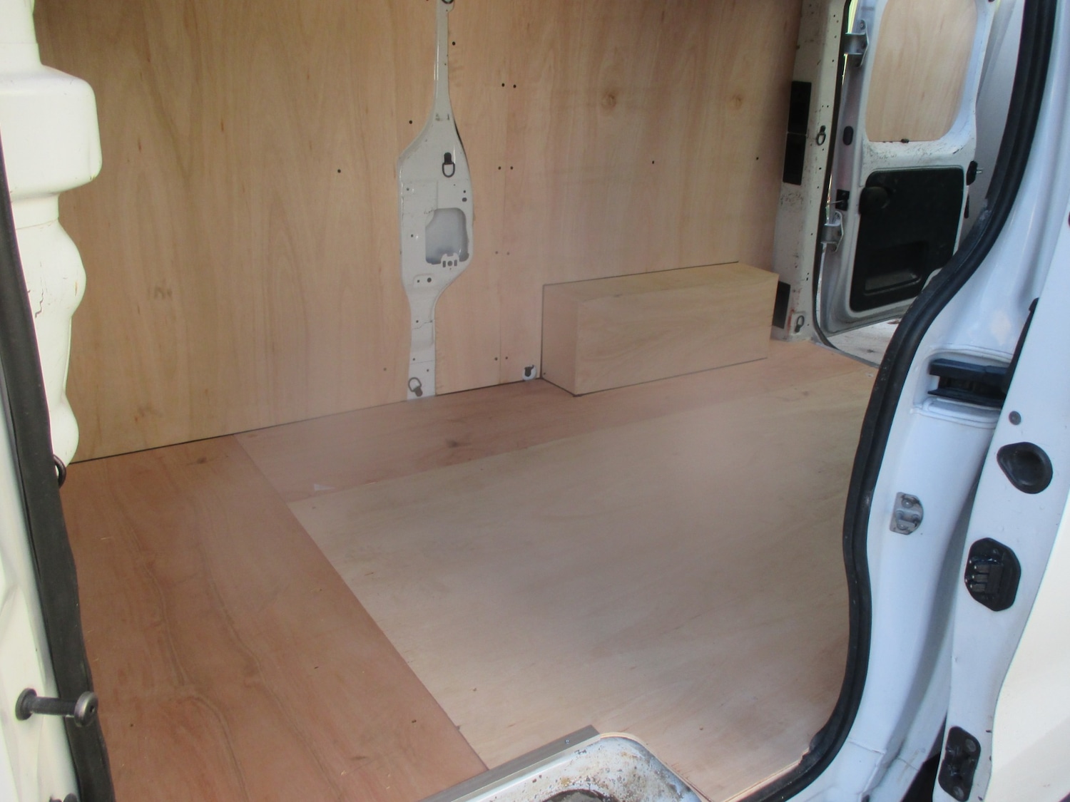 Used Vauxhall Vivaro 2017 for sale - 76627092: Photo 9